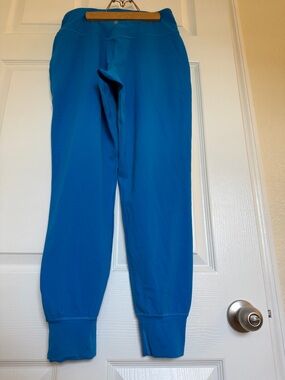 Lululemon Pool Side Align Joggers Size 10